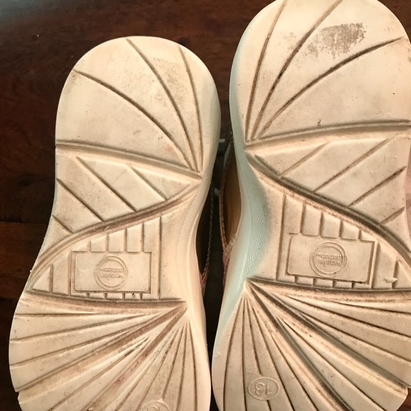 Girls Metallic Colored Sneakers - sz 13 - Picture 8 of 8